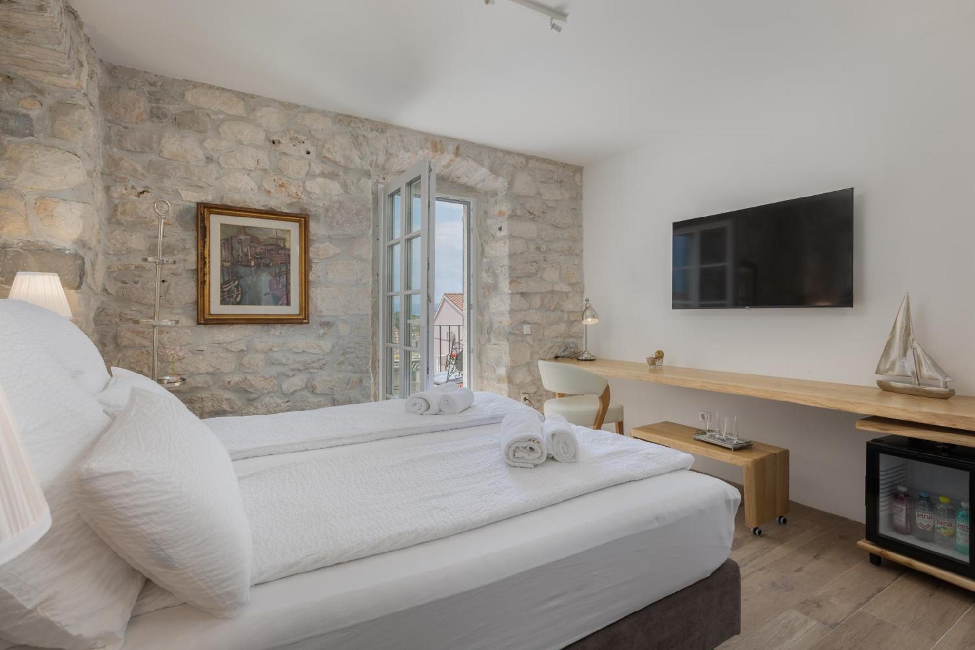 New - Casa Columba - 4 Star Design Boutique Hotel With Outdoor Pool & Private Garden (Adults Only) Makarska Exterior photo