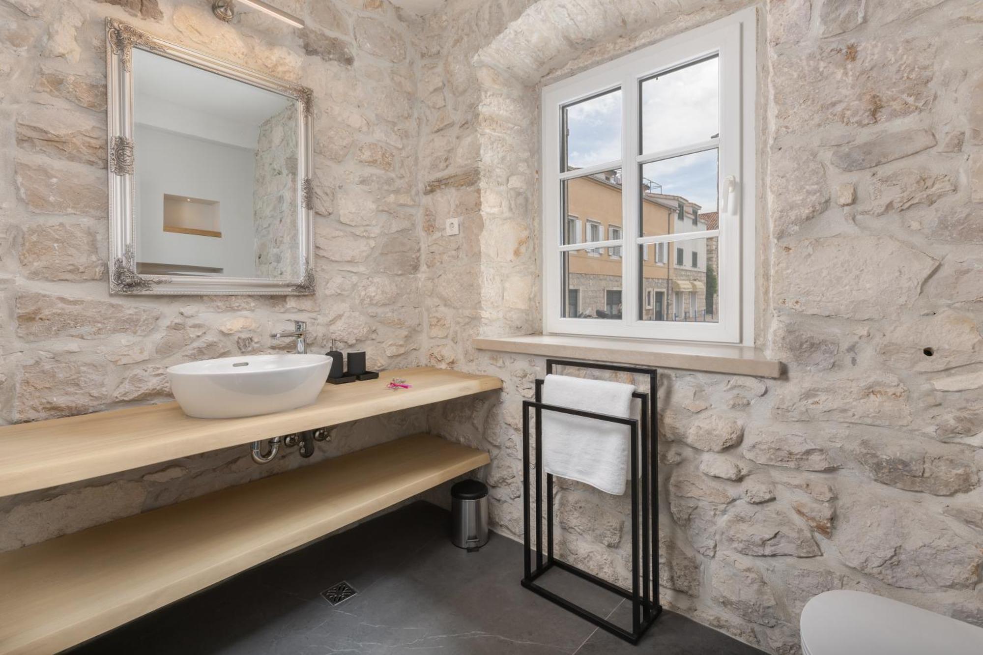New - Casa Columba - 4 Star Design Boutique Hotel With Outdoor Pool & Private Garden (Adults Only) Makarska Exterior photo
